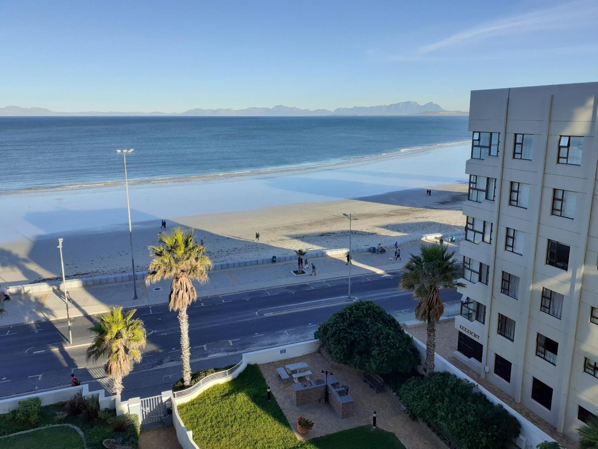 Beach Front Property 斯特兰德 外观 照片